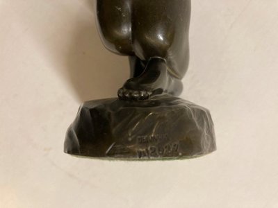 Bronzefigur, E. Borch