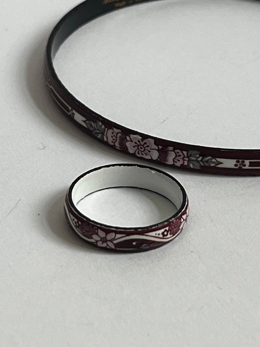 Michaela frey vintage armbånd og ring. Made in austria. Blomster emalje.