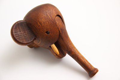 Kay Bojesen elefant i egetræ