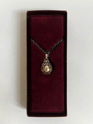 Georg Jensen halskæde 1997 Års smykke vedhæng med kæde udført i 925 sølv.