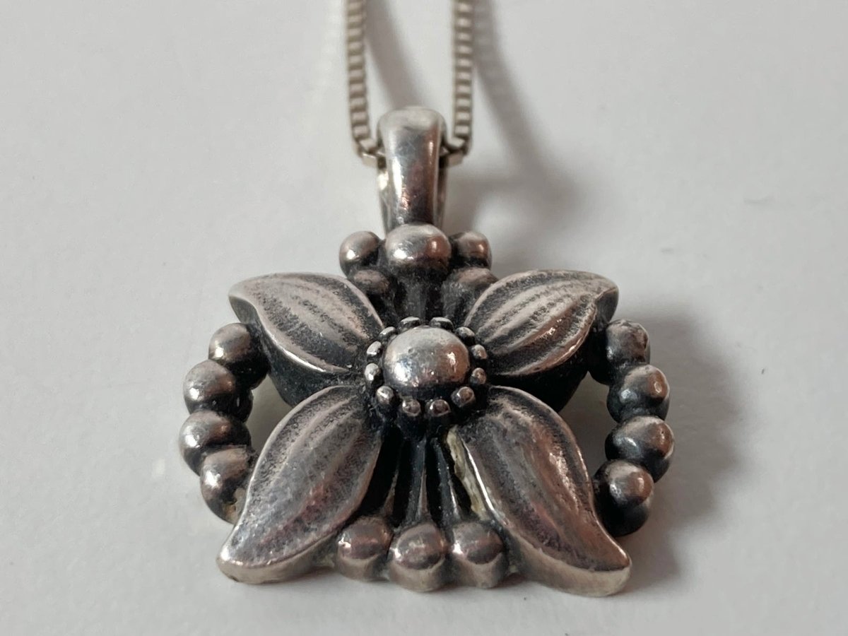 Georg Jensen 1998 årssmykke