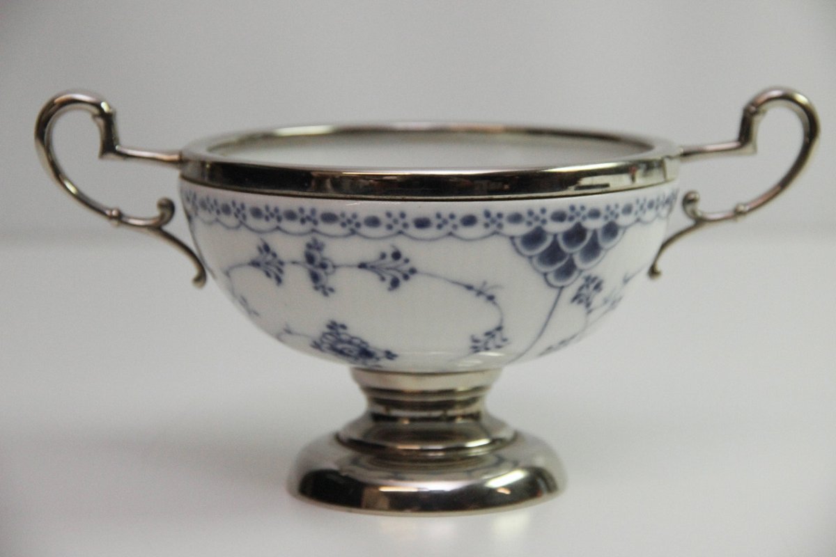 Royal Copenhagen Musselmalet halvblonde skål