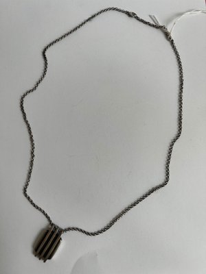 Minimalistisk Georg Jensen vedhæng og halskæde nr 462 sølv