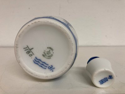 Kande, Royal Copenhagen, “Helblonde”, 2. Sortering