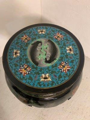 Kinesisk sidebord