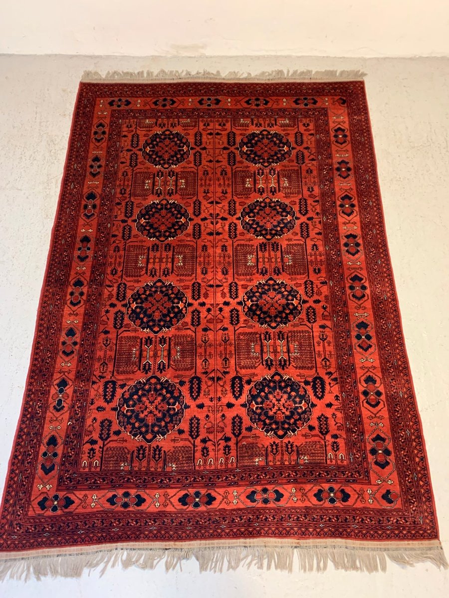 Tæppe, ægte, håndvævet, 200 x 310 cm.