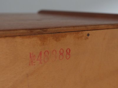 Dansk 60er arkivskab i teak med  jalousilåge