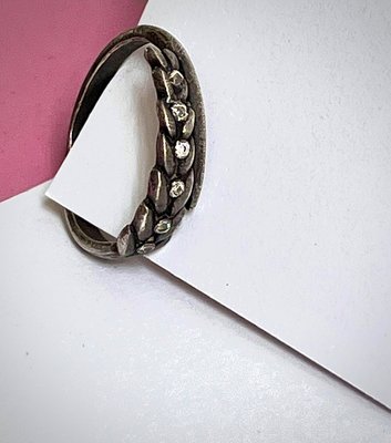 Othmar sølv ring med 6 diamanter