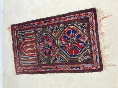 Ægte tæppe 123x74