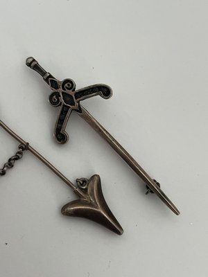 Par sølv broche og pin