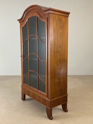Vitrine skab med glaslåge
