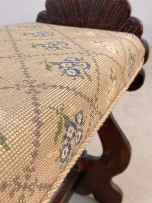 Bænk med detaljer.