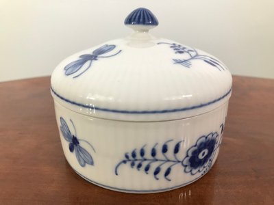 Royal Copenhagen mussel krukke