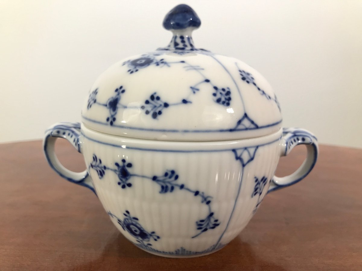 Royal Copenhagen sukkerskål nr. 244
