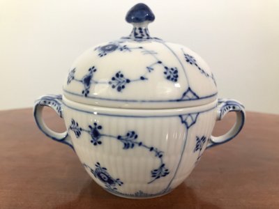 Royal Copenhagen sukkerskål nr. 244