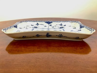 Royal Copenhagen Fad nr. 716