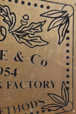 Vintage messingskilt “Bonaventure & Co – Work & Leisure”