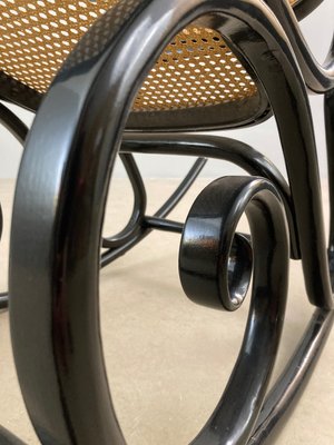 Thonet inspireret gyngestol