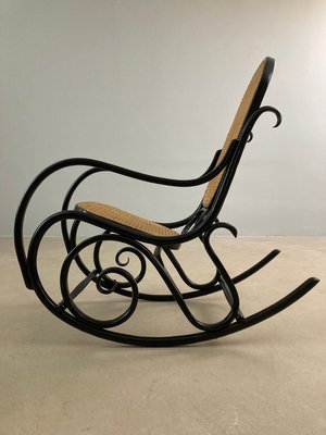 Thonet inspireret gyngestol