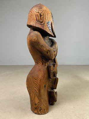 Skulptur af træ