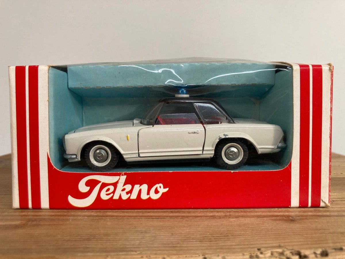 Tekno Mercedes 280