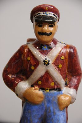 Porcelæn figur af postbud eller soldat – 1946