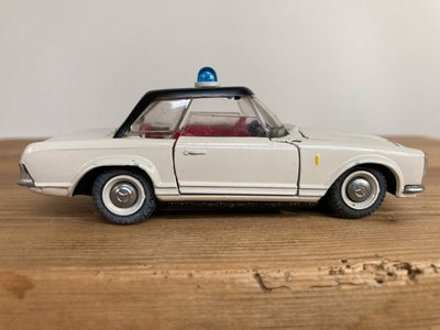 Tekno Mercedes 280