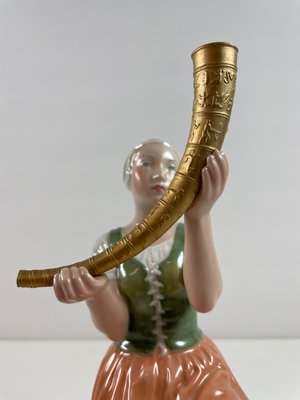 Royal Copenhagen Pige med guldhorn 12242