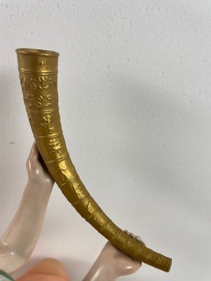 Royal Copenhagen Pige med guldhorn 12242