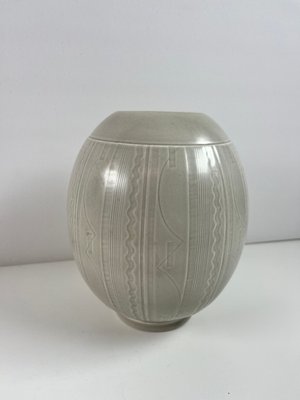 Aluminia vase