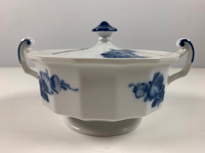 Sukkerskål, "Blå blomst, kantet", Royal Copenhagen