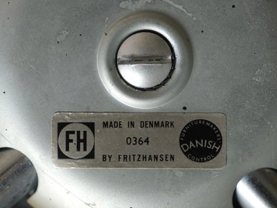 Arne Jacobsen 7er stol med armlæn