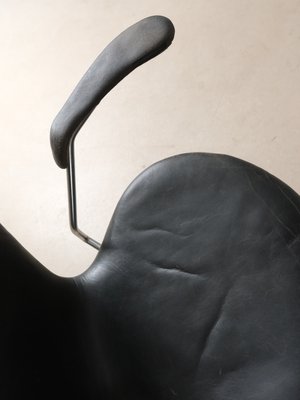 Arne Jacobsen 7er stol med armlæn