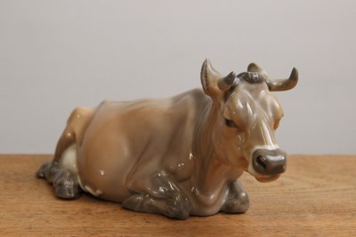Jeanne Grut for Royal Copenhagen ko nr. 4683
