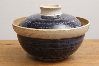 Ulla Hjorth for L. Hjorth, Bornholm skål med låg bonbonier