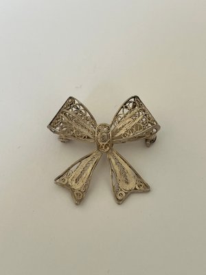 Filigran sløjfe broche