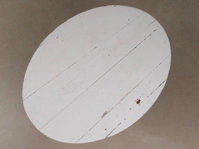 Antikt ovalt spisebord