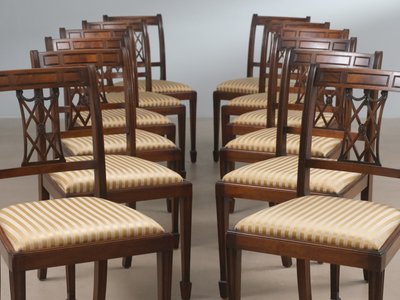 12 stk. elegante Hepplewhite spisestuestole