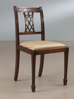 12 stk. elegante Hepplewhite spisestuestole