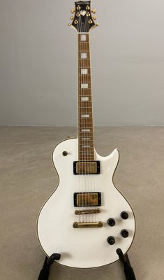 Supreme Rage hvid single cut elguitar med guld hardware