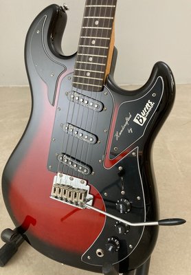 Burns Marquee  Hank Marvin Style Elguitar i Sunburst