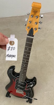 Burns Marquee  Hank Marvin Style Elguitar i Sunburst