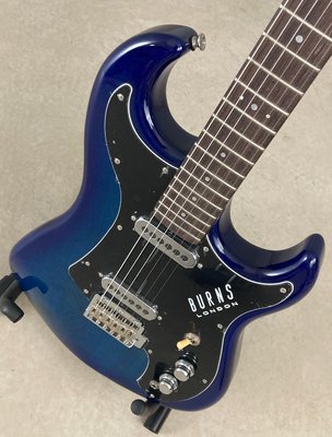 Burns London SSJ Elguitar Transparent Blue Finish
