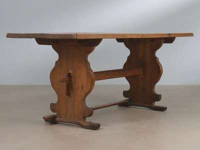 Spisebord i eg