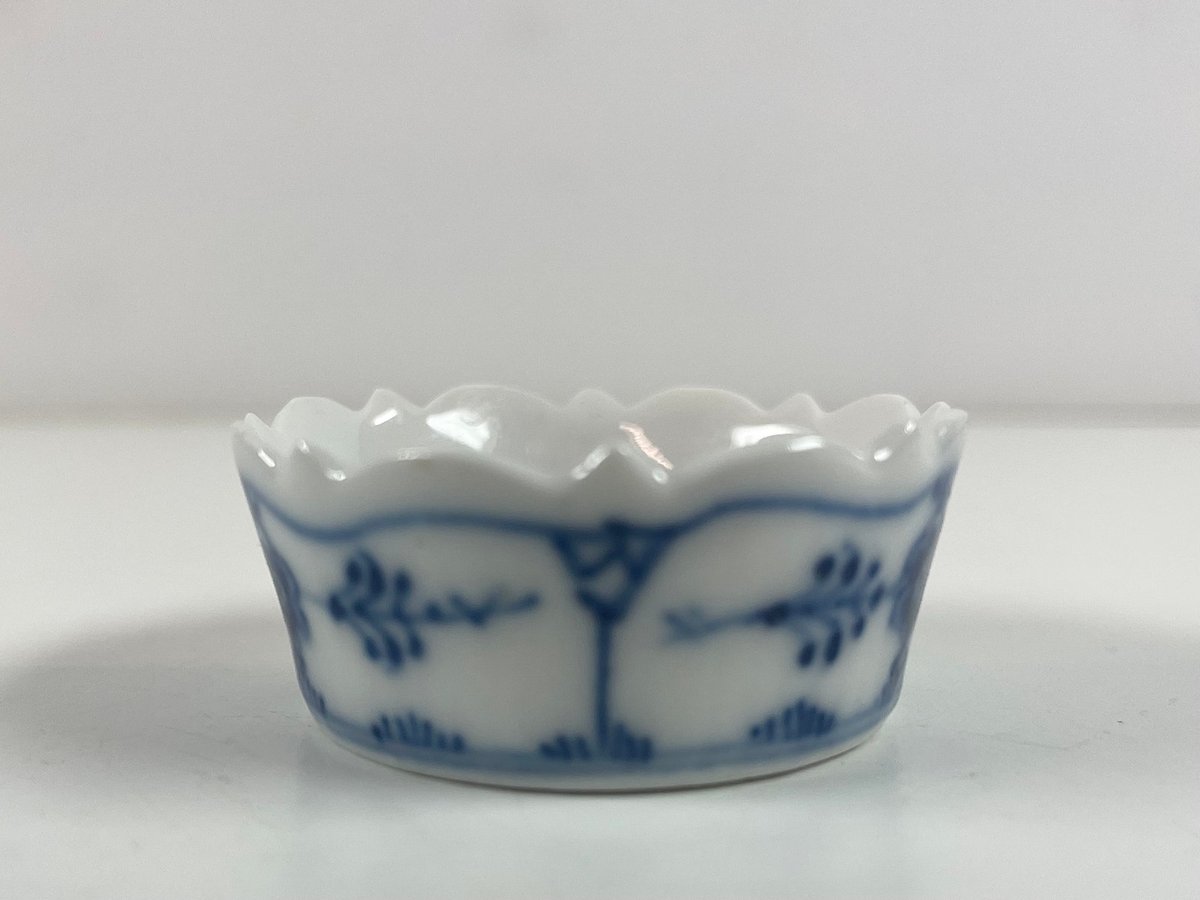 Royal Copenhagen saltkar nr. 199