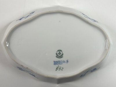 Royal Copenhagen Fad nr. 552