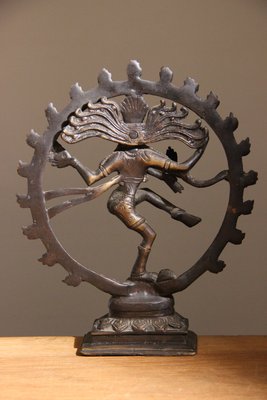 Skulptur af af Shiva Nataraja hindu dansensgud