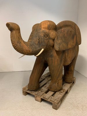 Stor statue, Træelefant fra Kbh´s ZOO
