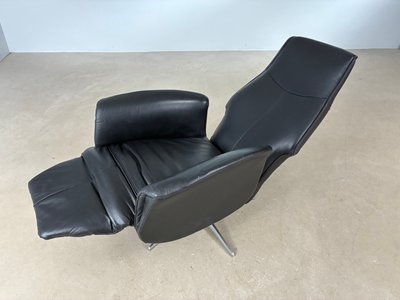 Hjort Knudsen lænestol i sort læder