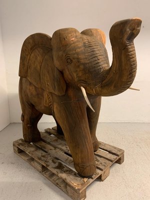Stor statue, Træelefant fra Kbh´s ZOO